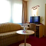 Отель Seehotel Weit Варен