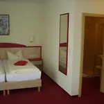 Seehotel Weit 2* Варен