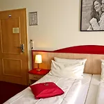 Seehotel Weit