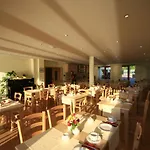 Отель Seehotel Weit 2*