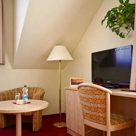 ホテル Seehotel Weit 2*