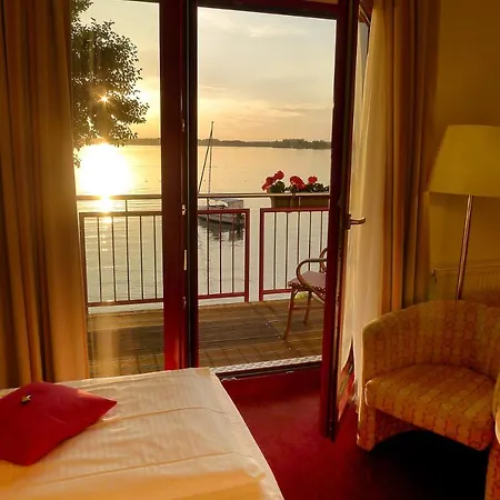 Seehotel Weit Waren (Mueritz)