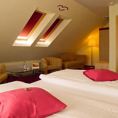 Seehotel Weit Отель Варен