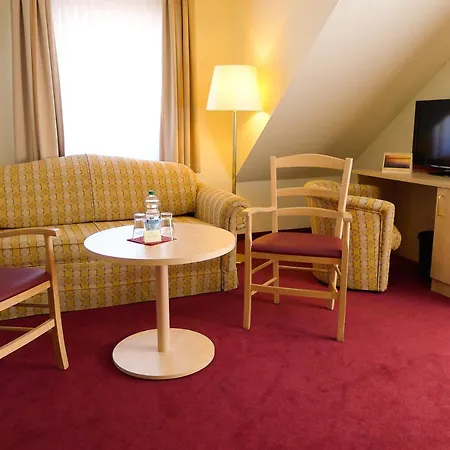 Seehotel Weit 2* فارين