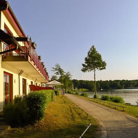 Seehotel Weit 2* Варен